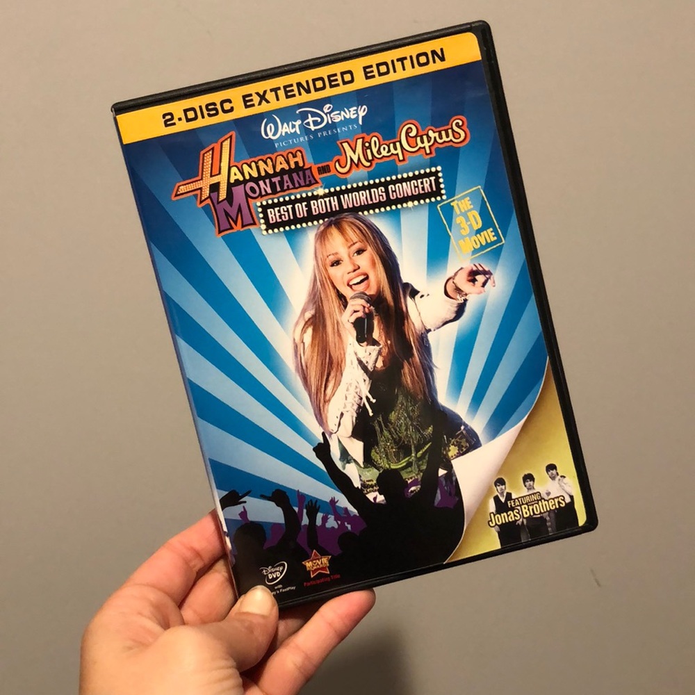 Hannah Montana and Miley Cyrus Best of Both Worlds Concert 2-Disc DVD